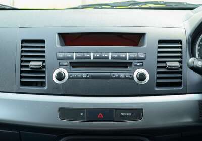 2010 Mitsubishi Lancer Activ