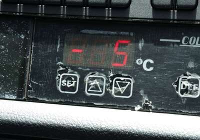 2013 Toyota Hiace REFRIGERATED -5C