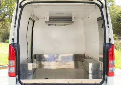2013 Toyota Hiace REFRIGERATED -5C