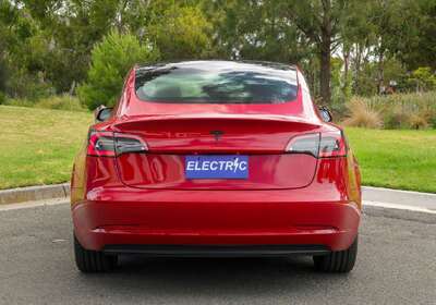 2021 Tesla Model 3 Standard Range Plus