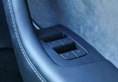 2022 Tesla Model Y Rear-Wheel Drive