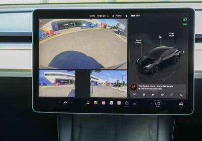 2022 Tesla Model Y Rear-Wheel Drive