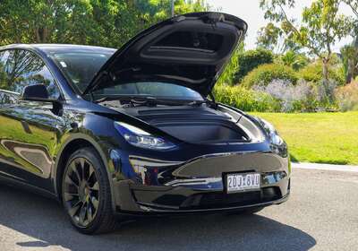 2022 Tesla Model Y Rear-Wheel Drive
