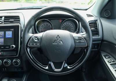 2022 Mitsubishi ASX LS