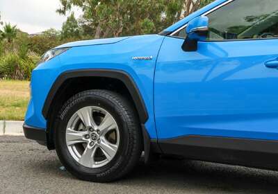 2021 Toyota RAV4 GX  Hybrid 4WD