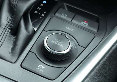 2021 Toyota RAV4 GX  Hybrid 4WD