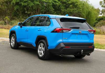 2021 Toyota RAV4 GX  Hybrid 4WD