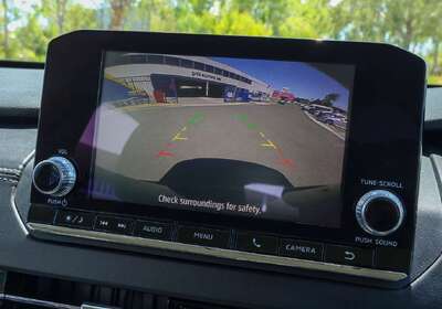 2024 Mitsubishi Outlander ES