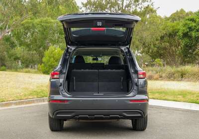 2024 Mitsubishi Outlander ES