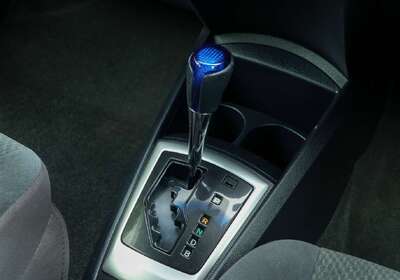 2014 Toyota Corolla Axio Hybrid NKE165 1.5L FWD