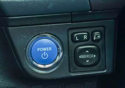 2014 Toyota Corolla Axio Hybrid NKE165 1.5L FWD